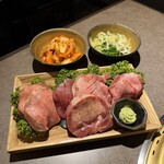 厚切り牛タン 焼肉一心たん助 - 