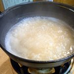 酒肴 和亭 - 沸騰してきましたよ。完成ですね。では、取り分けしましょう。