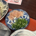 お食事処　萬揚げとん福天 - TKGセットの薬味❗️