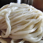 元祖田舎っぺうどん - 【2014.12.30再訪】うどんは「冷や」チョイスのほうがコシが楽しめます