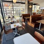 REDS' BURGER DINER - 風景