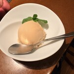 松阪牛炭火焼肉 東海亭 - 