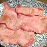 焼肉・ホルモン シンラ  - 