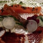 オーグードゥジュール メルヴェイユ - Ｈ26.12 日光サーモンのコンフィ バジルソースとバルサミコソース