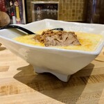 三河ラーメン 日本晴れ - 三河式豆乳担々麺(赤)