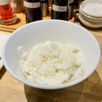 三河ラーメン 日本晴れ - 白ごはん(中)