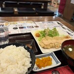 しゃも料理 軍鶏伝 - 