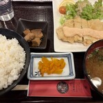 しゃも料理 軍鶏伝 - 