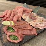 YAKINIKUEN忍鬨 堺筋本町店 - 