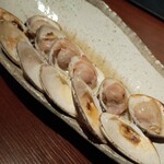 焼はまぐりダイニング 桑名 すすきの店 - 名物のハマグリ