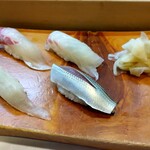 鮨処 匠 - 握り　鯛、縞鯵、平目、小鰭