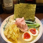 こいけのいえけい - 全部入りラーメン（並）1250円