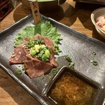 駅北酒場　肉山田肉子 - 
