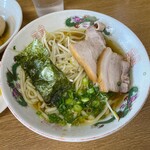 二代目おかだラーメン - ラーメン 560円