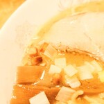 らぁめん 一福 - 葱の切り方を見ても、石田さんの心遣いを垣間見ることができます。