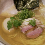 ジャパニーズ ラーメン 五感 - 