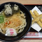 資さんうどん - 料理写真: