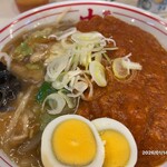 蒙古タンメン中本 - 