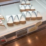 まるたや洋菓子店 - これが話題のチーズケーキ