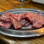 焼肉 八廣 - モモは塩