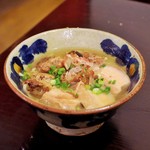 よしもと食堂 - 炙りナンコツソーキ三枚肉そば