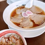 こじまや - チャーシュー丼セット（チャーシュー麺に変更）
