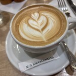 La Soeur AUX BACCHANALES - カフェラテ