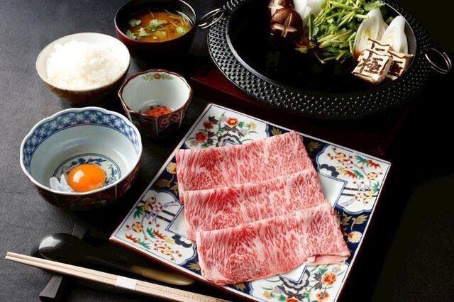 WAGYUSUKIYAKI 極 池袋サンシャイン通り店のご予約 - 池袋/すき焼き