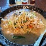 친탄탄 카이힌 마쿠하리 에키마에점 - 