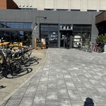 TREX KAWASAKI RIVER CAFE - 