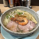 布施 細見商店 - 冷やしエビ塩ラーメン・大盛り