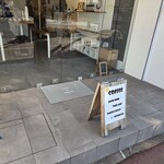 knockin'on COFFEEs DOOR - 