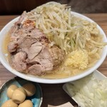 らーめん菊 - 小ラーメン（1,200円）＋塩変更（100円）＋玉ねぎ（70円）＋味付けうずら（150円）、ニンニクコール
