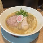 布施 細見商店 - 鶏豚骨ラーメン