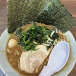 横浜家系ラーメン 魂心家 - 料理写真: