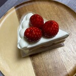 フレンチ パウンド ハウス 大和郷本店 - ショートケーキ・ブラン