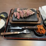 感動の肉と米 - 料理写真: