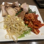 じなんぼう - チャーシューキムチ盛 