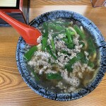 大阪うどん いなの路 - 長めの青ネギが特徴