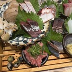 貝・刺身専門店 しらはら みなとみらい一番街 - 提供時間かかったけど、ボリューミーなので◎