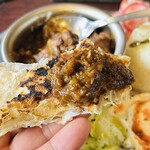 Spunkycurry saki  - パロタにcurryを乗っけて