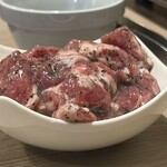 ジンギスカン×厚岸牡蠣  ラムグチカズヤ - ラムグチ特製塩ジンギスカン