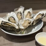 ジンギスカン×厚岸牡蠣  ラムグチカズヤ - 牡蠣ガンガン焼き