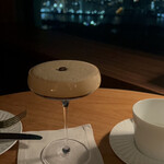 バー＆ラウンジ  トゥエンティエイト コンラッド東京 - 