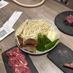 ジンギスカン×厚岸牡蠣  ラムグチカズヤ - 焼き野菜