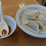 ぎょうざの満洲 江坂工場直売店 - 