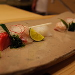 銀座 小十 - お造り 大間の本鮪 青森の鮃 長崎のアオリイカ 静岡の生海苔 2014.12.2x