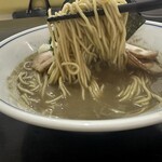 三和 中華ソバ店 - 麺リフト