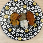 浜っ子 - ウニカニイクラ