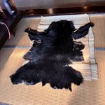 きのこの里 鈴加園 - 熊のリアルなラグマット